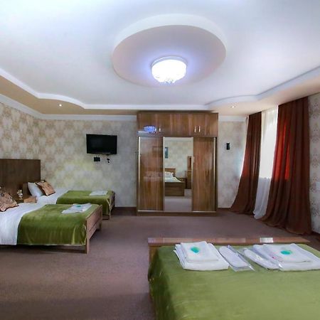 Royal Hotel Tbilisi Eksteriør billede