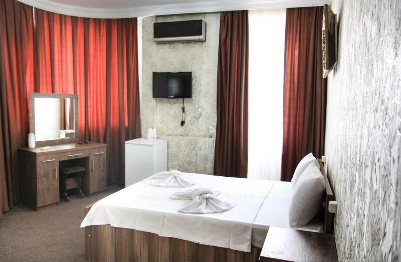 Royal Hotel Tbilisi Eksteriør billede