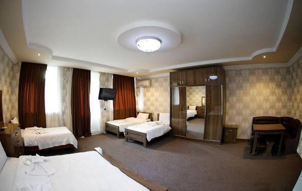 Royal Hotel Tbilisi Eksteriør billede
