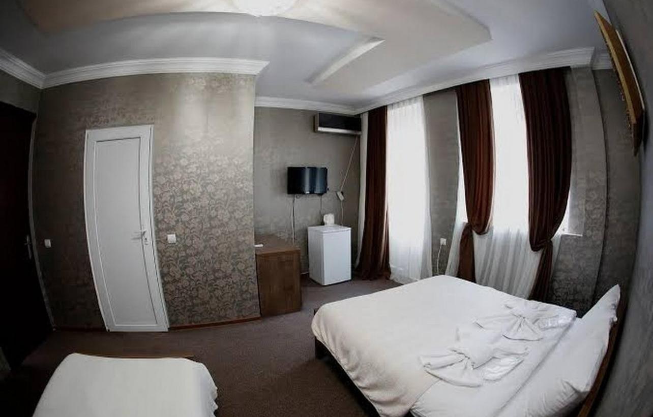 Royal Hotel Tbilisi Eksteriør billede