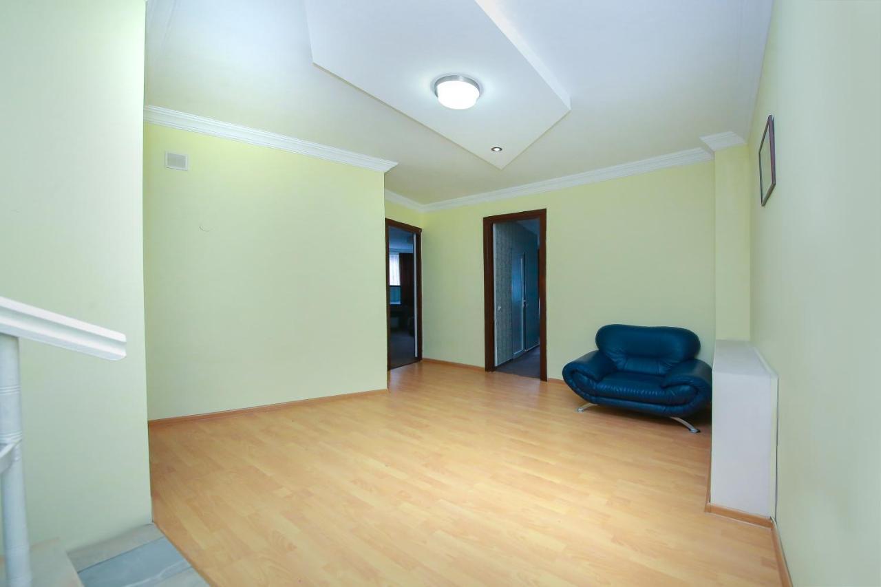 Royal Hotel Tbilisi Eksteriør billede