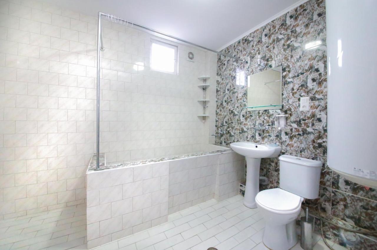 Royal Hotel Tbilisi Eksteriør billede