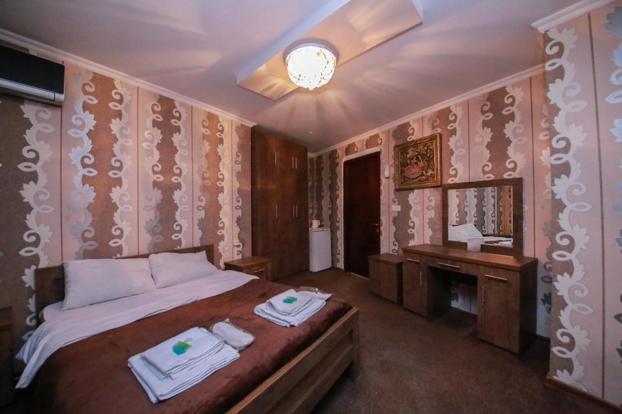 Royal Hotel Tbilisi Eksteriør billede